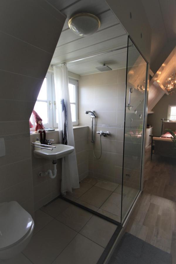 Chez Bob Bed & Breakfast Bovenkarspel Eksteriør bilde